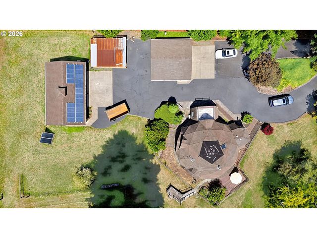 41743 DEERHORN Rd, Springfield, OR 97478