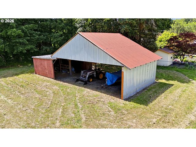 41743 DEERHORN Rd, Springfield, OR 97478