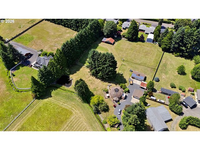 41743 DEERHORN Rd, Springfield, OR 97478