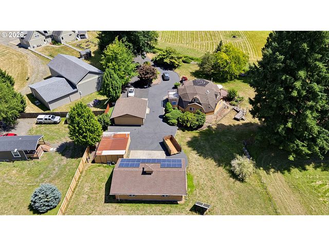 41743 DEERHORN Rd, Springfield, OR 97478