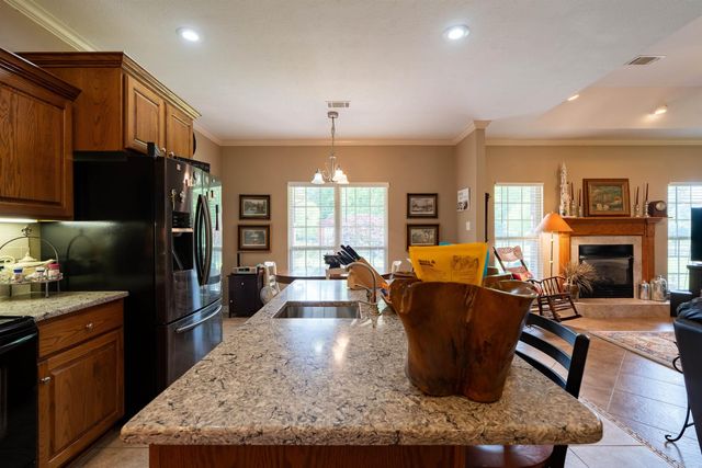 65 Lost Creek Dr., Heber Springs, AR 72543