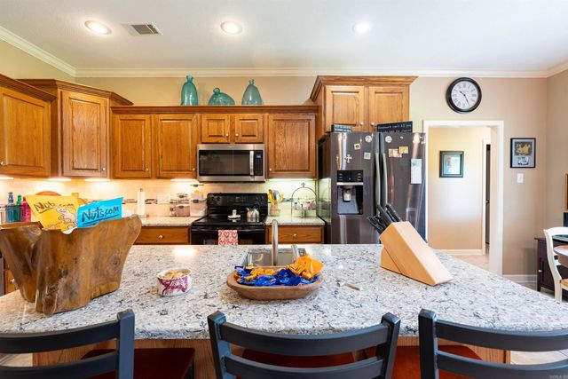 65 Lost Creek Dr., Heber Springs, AR 72543