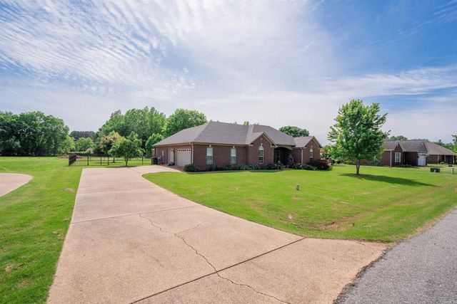 65 Lost Creek Dr., Heber Springs, AR 72543