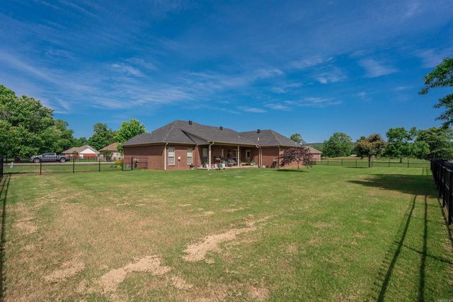 65 Lost Creek Dr., Heber Springs, AR 72543