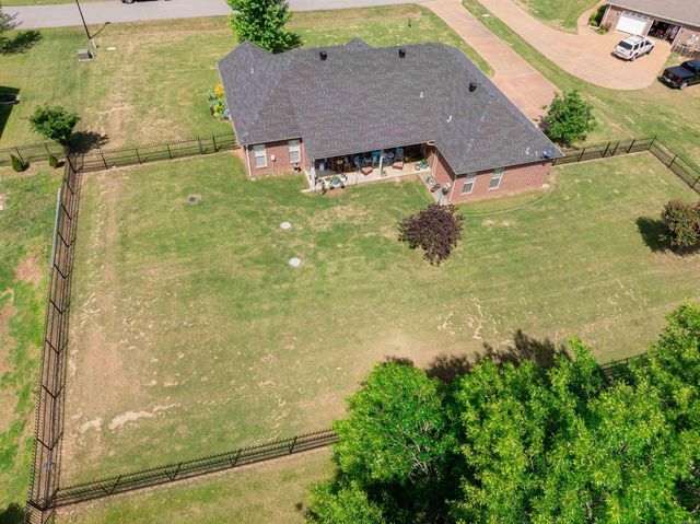 65 Lost Creek Dr., Heber Springs, AR 72543