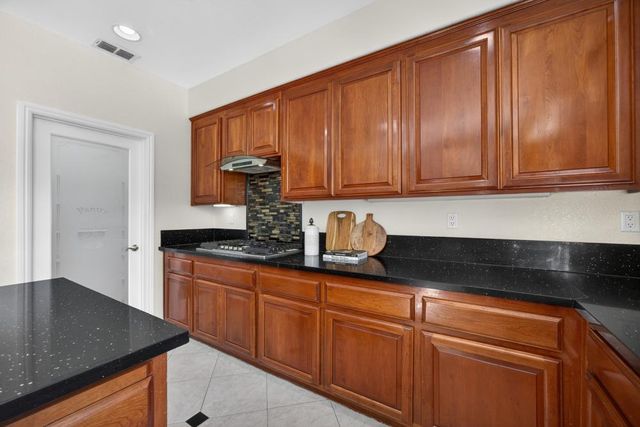 1840 Montara Ave, Sacramento, CA 95835