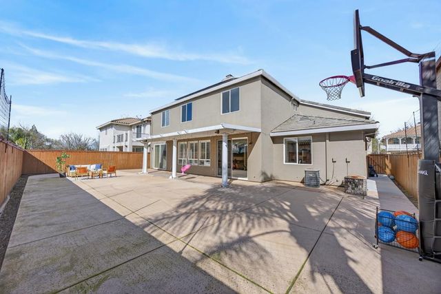 1840 Montara Ave, Sacramento, CA 95835