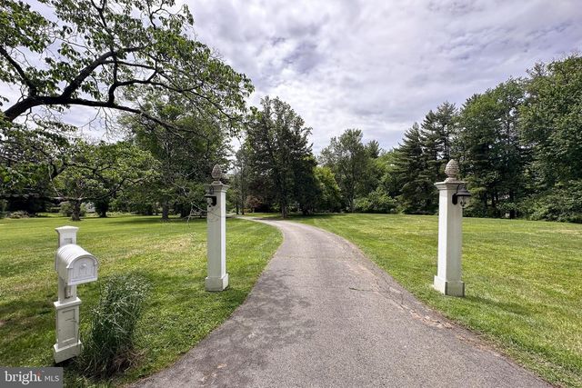 4674 PROVINCE LINE RD, Princeton, NJ 08540