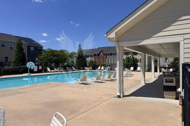 428 Cross Country Way, Durham, NC 27703