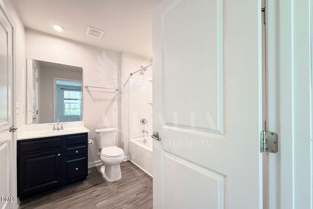 428 Cross Country Way, Durham, NC 27703