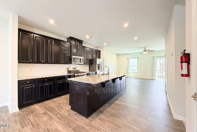 428 Cross Country Way, Durham, NC 27703