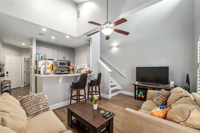 1500 NW 4TH AVENUE 305, Gainesville, FL 32603