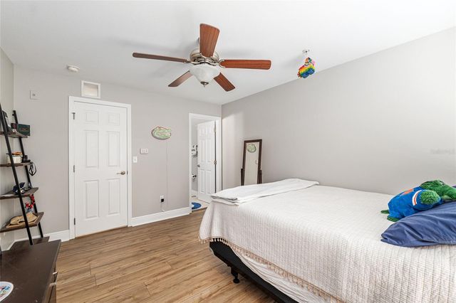 1500 NW 4TH AVENUE 305, Gainesville, FL 32603