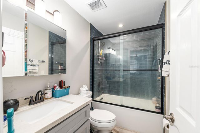 1500 NW 4TH AVENUE 305, Gainesville, FL 32603