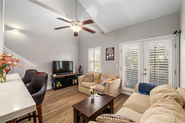 1500 NW 4TH AVENUE 305, Gainesville, FL 32603