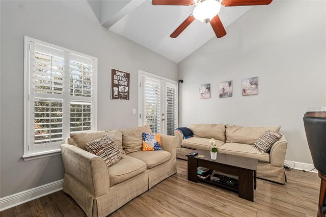 1500 NW 4TH AVENUE 305, Gainesville, FL 32603