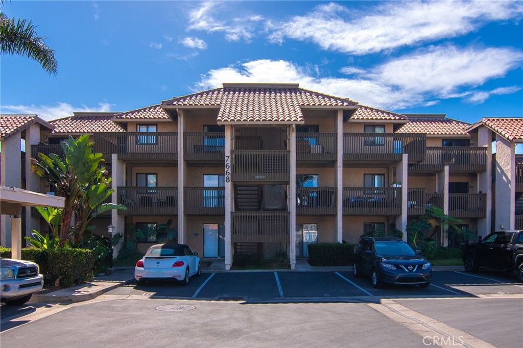 7668 Baypoint Drive 106, Huntington Beach, CA 92648 — exterior