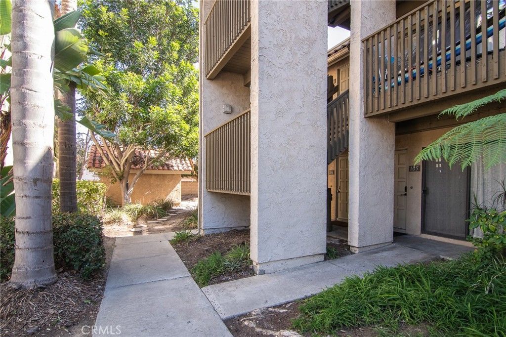 7668 Baypoint Drive 106, Huntington Beach, CA 92648 — photo 3