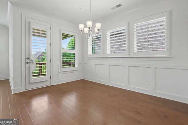 226 Floral Valley Drive, Woodstock, GA 30188