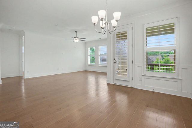 226 Floral Valley Drive, Woodstock, GA 30188