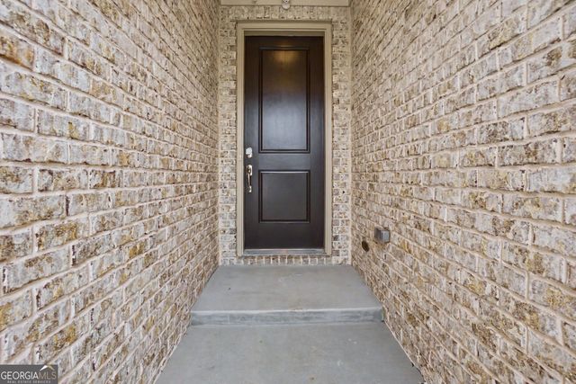 226 Floral Valley Drive, Woodstock, GA 30188
