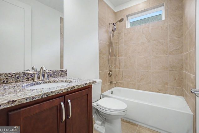 226 Floral Valley Drive, Woodstock, GA 30188