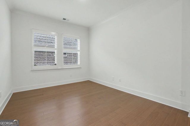 226 Floral Valley Drive, Woodstock, GA 30188