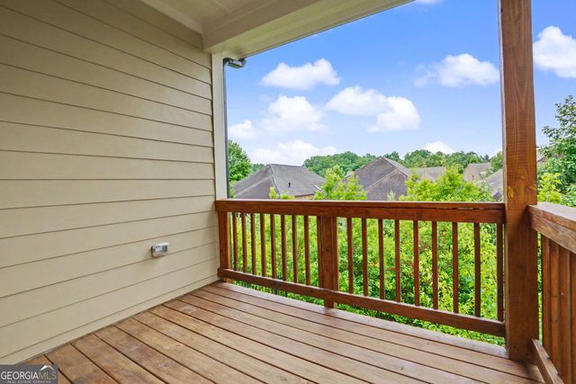 226 Floral Valley Drive, Woodstock, GA 30188