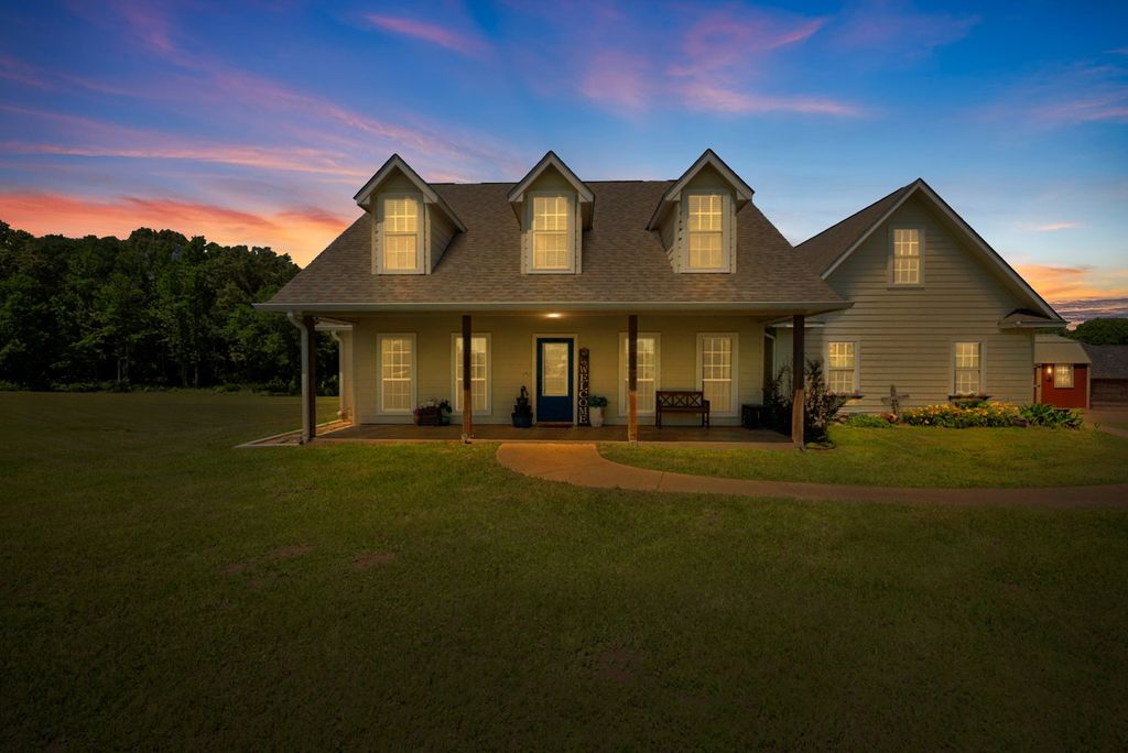 155 RS County Road, Emory, TX 75440