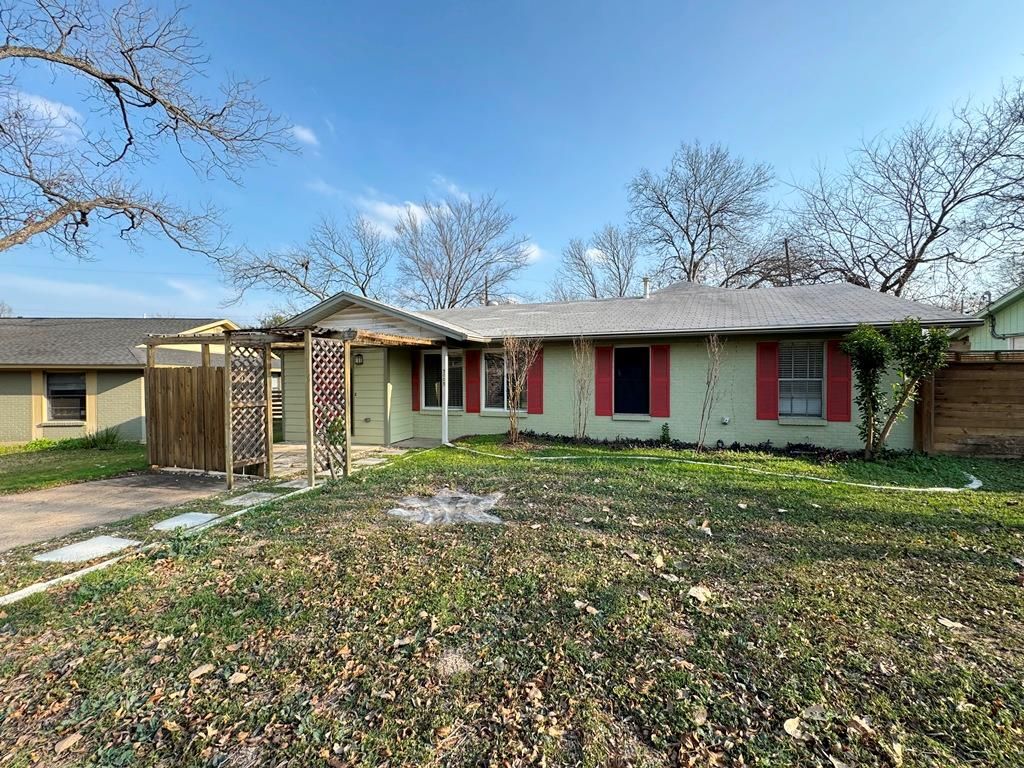 3003 Burning Oak DR, Austin, TX 78704