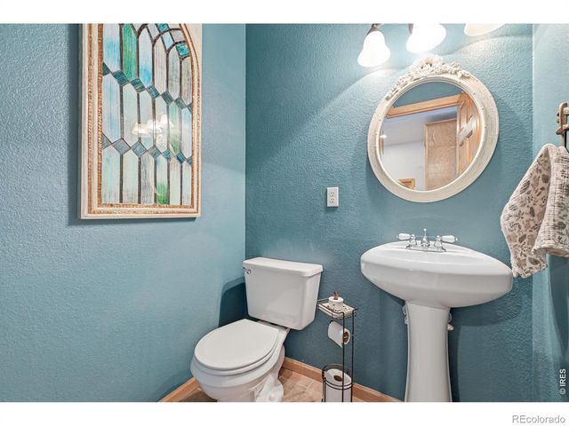131 Eagle Canyon Circle, Lyons, CO 80540