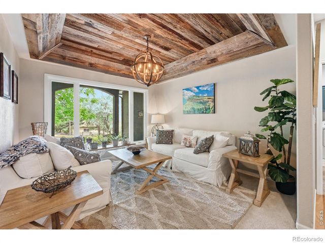131 Eagle Canyon Circle, Lyons, CO 80540