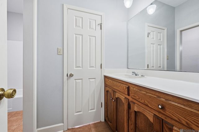 5487 Hagerstown Dr, Saint George, LA 70817