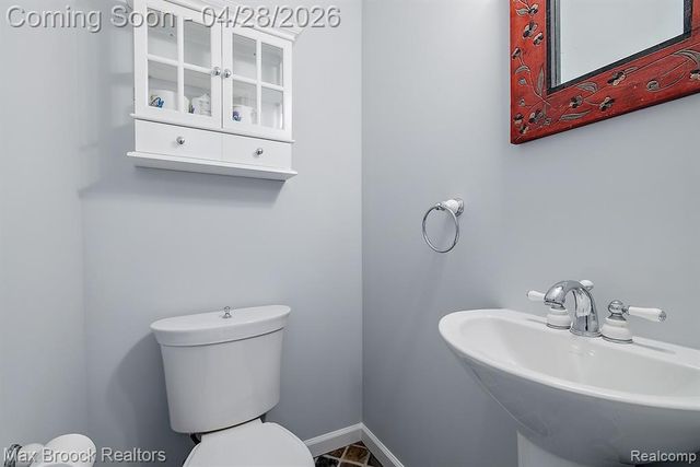 1079 Larkmoor Boulevard, Berkley, MI 48072