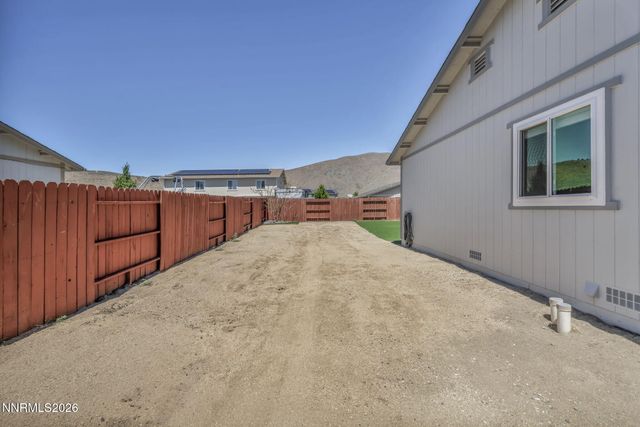 18277 Dustin Court, Reno, NV 89508