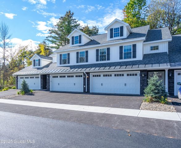 119 Carriage Loop, Rotterdam, NY 12306