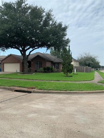 1402 Township Court, Rosenberg, TX 77471