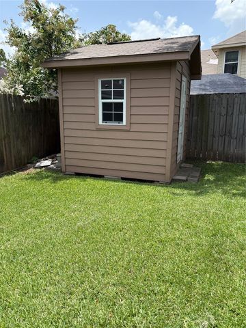 1402 Township Court, Rosenberg, TX 77471