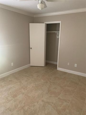 1402 Township Court, Rosenberg, TX 77471