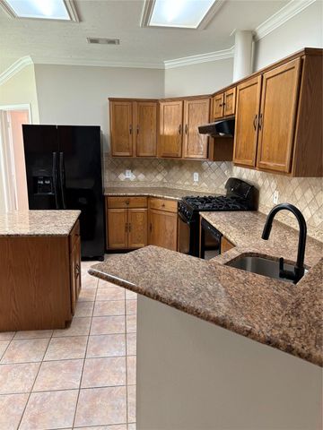 1402 Township Court, Rosenberg, TX 77471