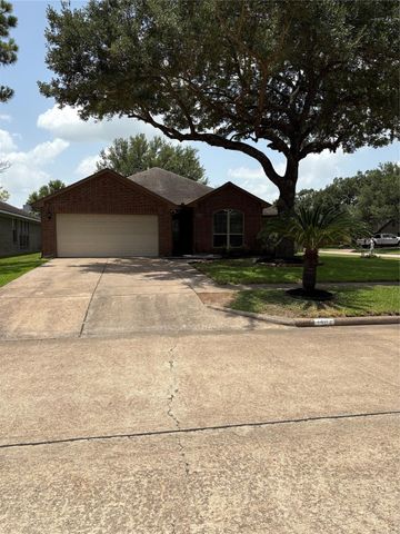 1402 Township Court, Rosenberg, TX 77471