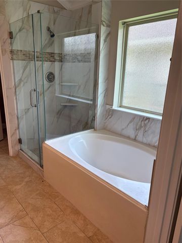 1402 Township Court, Rosenberg, TX 77471