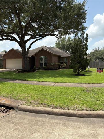 1402 Township Court, Rosenberg, TX 77471