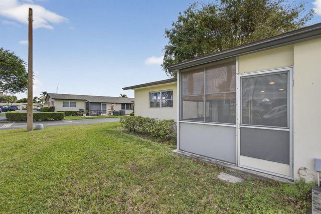2960 Ashley Drive E D, West Palm Beach, FL 33415