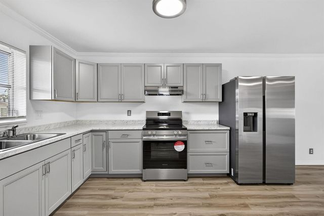 2960 Ashley Drive E D, West Palm Beach, FL 33415