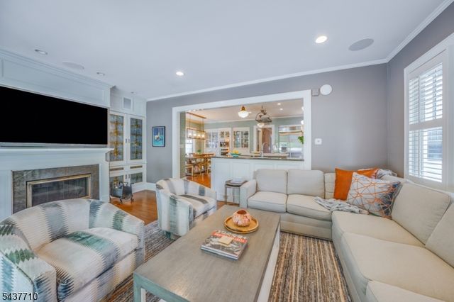 416 Walton Rd, Maplewood Twp., NJ 07040