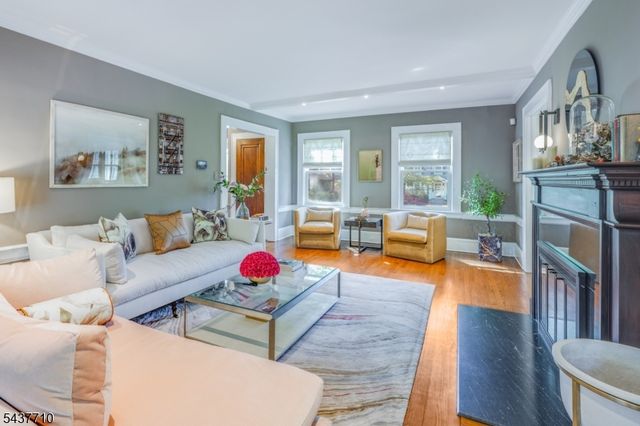 416 Walton Rd, Maplewood Twp., NJ 07040