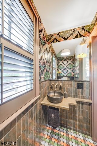 416 Walton Rd, Maplewood Twp., NJ 07040
