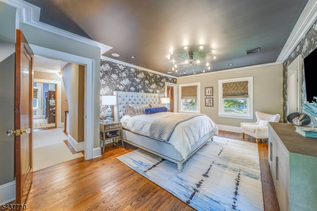 416 Walton Rd, Maplewood Twp., NJ 07040
