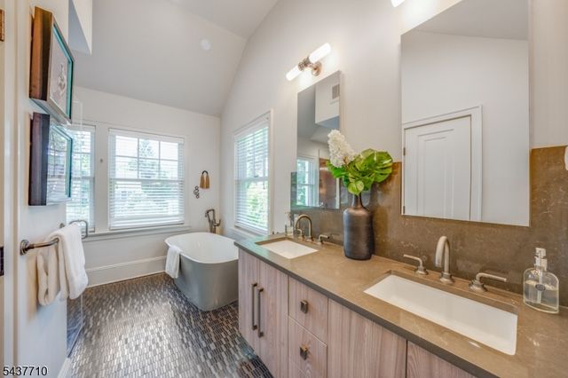 416 Walton Rd, Maplewood Twp., NJ 07040
